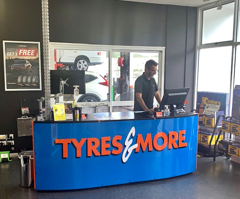 Burleigh Heads Tyres & More